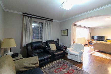 Apartamento para alugar com 237m², 5 quartos e 2 vagas Apartamento para alugar com 237m², 5 quartos e 2 vagasSala de TV