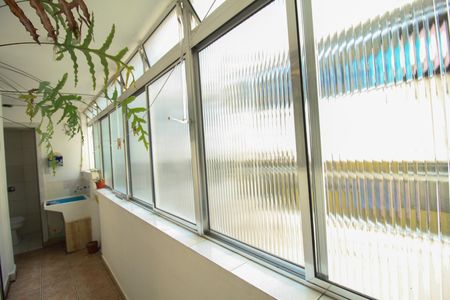 Apartamento à venda com 92m², 3 quartos e sem vaga Apartamento à venda com 92m², 3 quartos e sem vagaÁrea de Serviço