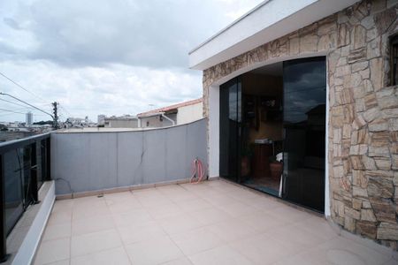 Casa à venda com 140m², 3 quartos e 4 vagas Casa à venda com 140m², 3 quartos e 4 vagasvaranda do Quarto 3