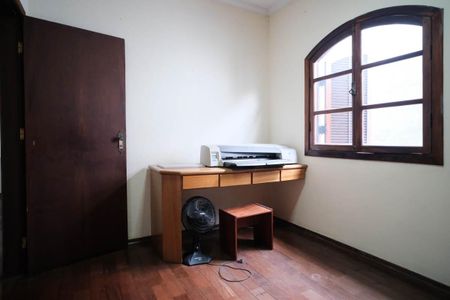 Casa à venda com 140m², 3 quartos e 4 vagas Casa à venda com 140m², 3 quartos e 4 vagasQuarto 1