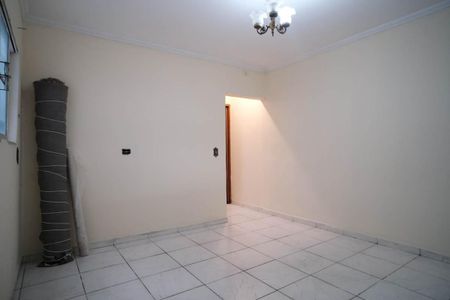 Casa à venda com 140m², 3 quartos e 4 vagas Casa à venda com 140m², 3 quartos e 4 vagasCopa