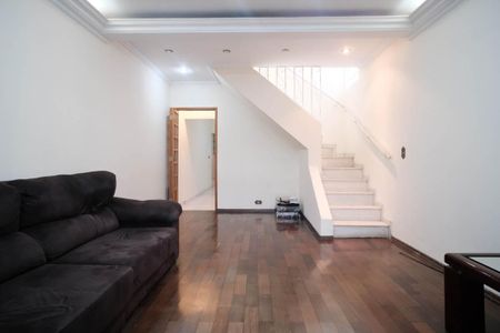 Casa à venda com 140m², 3 quartos e 4 vagas Casa à venda com 140m², 3 quartos e 4 vagasSala