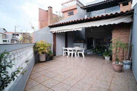 Casa à venda com 140m², 3 quartos e 4 vagas Casa à venda com 140m², 3 quartos e 4 vagasÁrea comum