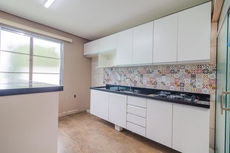 Casa à venda com 70m², 2 quartos e 2 vagas Casa à venda com 70m², 2 quartos e 2 vagasCozinha