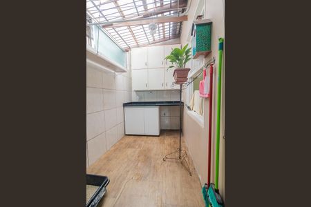 Casa à venda com 70m², 2 quartos e 2 vagas Casa à venda com 70m², 2 quartos e 2 vagasÁrea de Serviço