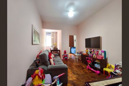 Apartamento à venda com 90m², 2 quartos e 1 vaga Apartamento à venda com 90m², 2 quartos e 1 vagaSala