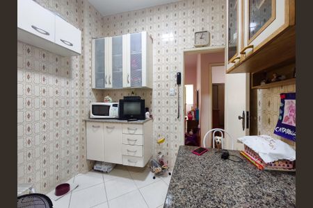 Apartamento à venda com 90m², 2 quartos e 1 vaga Apartamento à venda com 90m², 2 quartos e 1 vagaCozinha e Área de Serviço