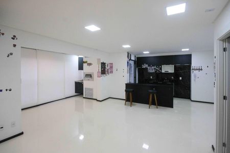 Apartamento para alugar com 63m², 2 quartos e 1 vaga Apartamento para alugar com 63m², 2 quartos e 1 vagaSala/Quarto