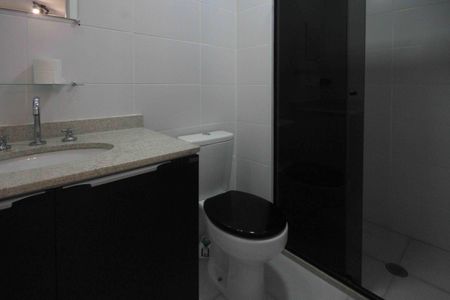 Apartamento para alugar com 63m², 2 quartos e 1 vaga Apartamento para alugar com 63m², 2 quartos e 1 vagaBanheiro 02