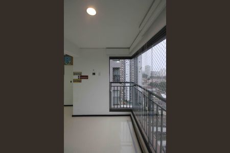 Apartamento para alugar com 63m², 2 quartos e 1 vaga Apartamento para alugar com 63m², 2 quartos e 1 vagaVaranda Sala/Quarto