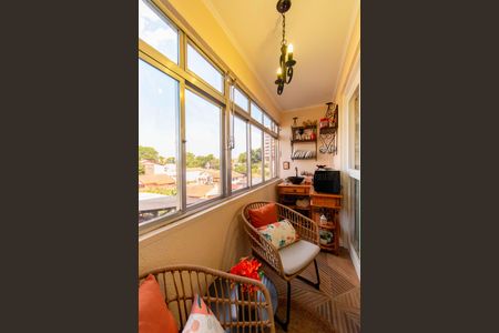 Apartamento à venda com 179m², 3 quartos e sem vaga Apartamento à venda com 179m², 3 quartos e sem vagaVaranda - Sala