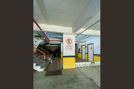 Apartamento à venda com 179m², 3 quartos e sem vaga Apartamento à venda com 179m², 3 quartos e sem vagaÁrea comum