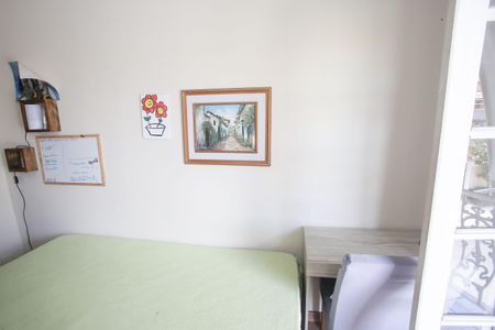 Casa de condomínio à venda com 130m², 3 quartos e 3 vagas Casa de condomínio à venda com 130m², 3 quartos e 3 vagasQuarto 3