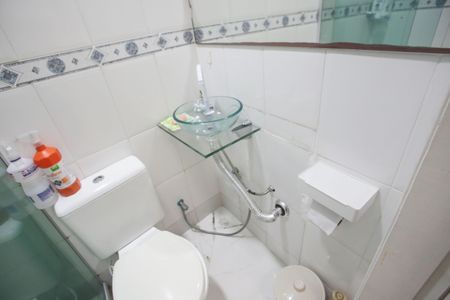 Casa de condomínio à venda com 130m², 3 quartos e 3 vagas Casa de condomínio à venda com 130m², 3 quartos e 3 vagasLavabo
