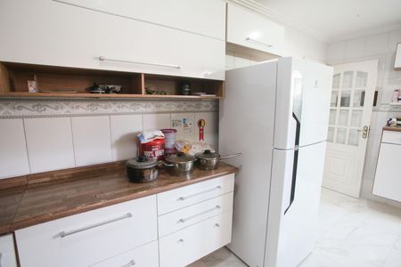 Casa de condomínio à venda com 130m², 3 quartos e 3 vagas Casa de condomínio à venda com 130m², 3 quartos e 3 vagasCozinha