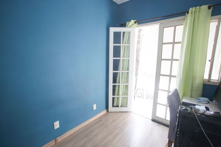 Casa de condomínio à venda com 130m², 3 quartos e 3 vagas Casa de condomínio à venda com 130m², 3 quartos e 3 vagasQuarto 2