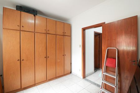 Casa à venda com 117m², 2 quartos e 3 vagas Casa à venda com 117m², 2 quartos e 3 vagasQuarto 1