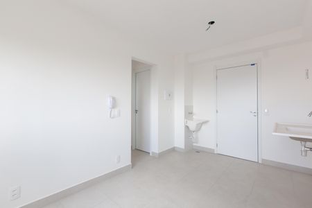 Apartamento para alugar com 33m², 2 quartos e sem vaga Apartamento para alugar com 33m², 2 quartos e sem vagaSala
