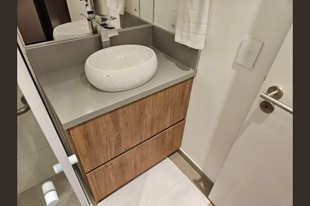 Studio para alugar com 23m², 1 quarto e sem vaga Studio para alugar com 23m², 1 quarto e sem vagaBanheiro