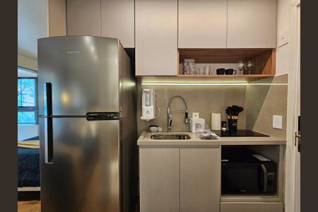 Studio para alugar com 23m², 1 quarto e sem vaga Studio para alugar com 23m², 1 quarto e sem vagaCozinha