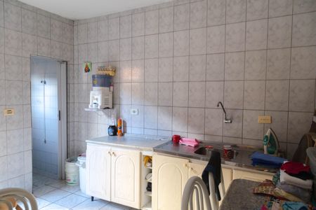 Casa à venda com 178m², 3 quartos e 2 vagas Casa à venda com 178m², 3 quartos e 2 vagasCozinha