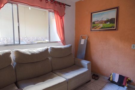 Casa à venda com 178m², 3 quartos e 2 vagas Casa à venda com 178m², 3 quartos e 2 vagasSala 2