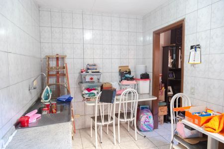 Casa à venda com 178m², 3 quartos e 2 vagas Casa à venda com 178m², 3 quartos e 2 vagasCozinha