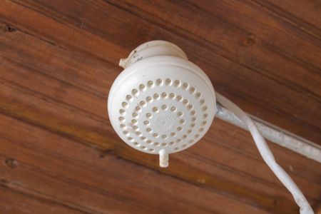 Casa à venda com 178m², 3 quartos e 2 vagas Casa à venda com 178m², 3 quartos e 2 vagasBanheiro