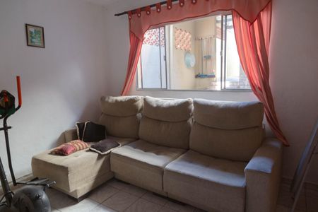 Casa à venda com 178m², 3 quartos e 2 vagas Casa à venda com 178m², 3 quartos e 2 vagasSala 2