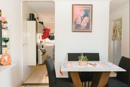 Apartamento para alugar com 50m², 2 quartos e 1 vaga Apartamento para alugar com 50m², 2 quartos e 1 vagaSala