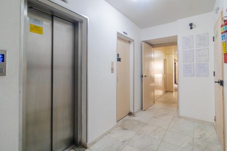 Studio à venda com 31m², 1 quarto e sem vaga Studio à venda com 31m², 1 quarto e sem vagaHall de Entrada