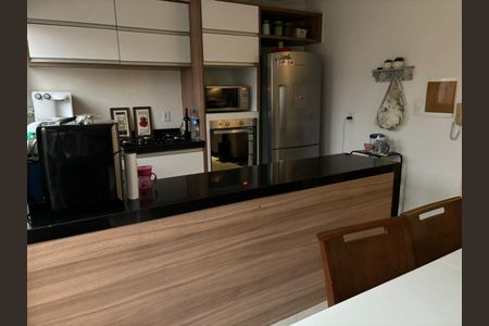 Casa de condomínio à venda com 69m², 2 quartos e 2 vagas Casa de condomínio à venda com 69m², 2 quartos e 2 vagasCozinha