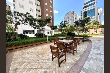 Apartamento à venda com 108m², 3 quartos e 2 vagas Apartamento à venda com 108m², 3 quartos e 2 vagasÁrea comum - Jardim