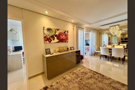 Apartamento à venda com 108m², 3 quartos e 2 vagas Apartamento à venda com 108m², 3 quartos e 2 vagasSala