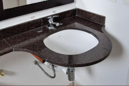 Studio à venda com 30m², 1 quarto e sem vaga Studio à venda com 30m², 1 quarto e sem vagaBanheiro