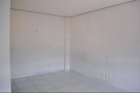 Studio à venda com 30m², 1 quarto e sem vaga Studio à venda com 30m², 1 quarto e sem vagaStudio