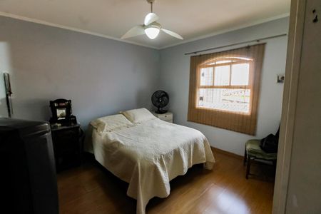 Casa à venda com 227m², 3 quartos e 4 vagas Casa à venda com 227m², 3 quartos e 4 vagasSuíte 3