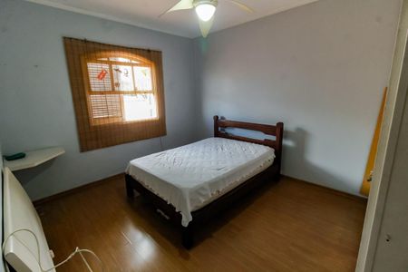 Casa à venda com 227m², 3 quartos e 4 vagas Casa à venda com 227m², 3 quartos e 4 vagasSuíte 2
