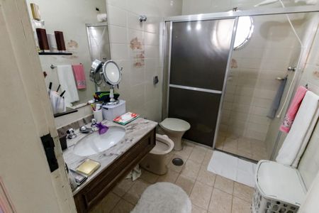 Casa à venda com 227m², 3 quartos e 4 vagas Casa à venda com 227m², 3 quartos e 4 vagasBanheiro da Suíte 3