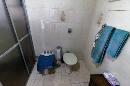 Casa à venda com 227m², 3 quartos e 4 vagas Casa à venda com 227m², 3 quartos e 4 vagasBanheiro da Suíte 1