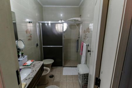 Casa à venda com 227m², 3 quartos e 4 vagas Casa à venda com 227m², 3 quartos e 4 vagasBanheiro da Suíte 3