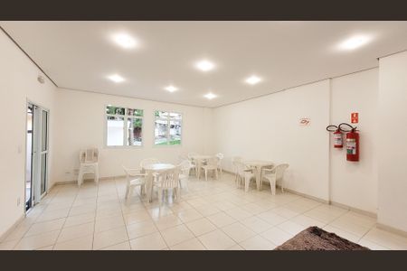 Apartamento à venda com 66m², 2 quartos e 2 vagas Apartamento à venda com 66m², 2 quartos e 2 vagasÁrea comum - Salão de festas