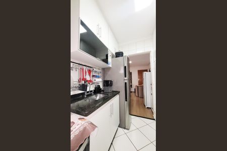 Apartamento à venda com 66m², 2 quartos e 2 vagas Apartamento à venda com 66m², 2 quartos e 2 vagasCozinha