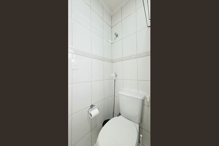 Apartamento à venda com 66m², 2 quartos e 2 vagas Apartamento à venda com 66m², 2 quartos e 2 vagasBanheiro da Suite