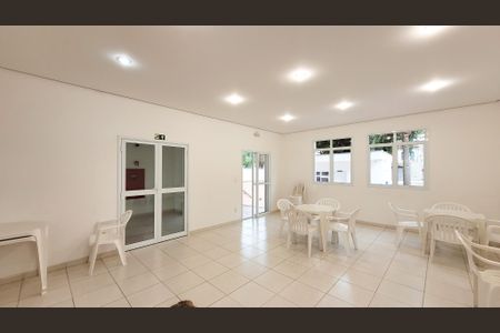 Apartamento à venda com 66m², 2 quartos e 2 vagas Apartamento à venda com 66m², 2 quartos e 2 vagasÁrea comum - Salão de festas