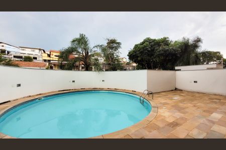 Apartamento à venda com 66m², 2 quartos e 2 vagas Apartamento à venda com 66m², 2 quartos e 2 vagasÁrea comum - Piscina
