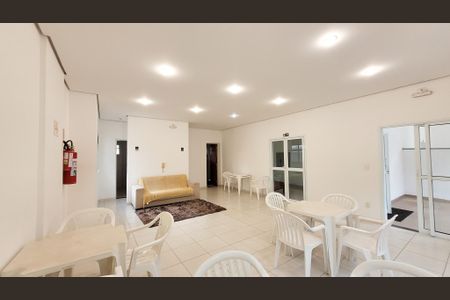 Apartamento à venda com 66m², 2 quartos e 2 vagas Apartamento à venda com 66m², 2 quartos e 2 vagasÁrea comum - Salão de festas