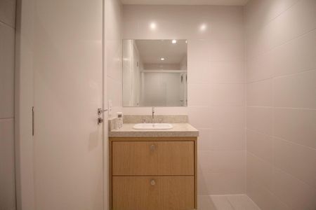 Studio para alugar com 33m², 1 quarto e sem vaga Studio para alugar com 33m², 1 quarto e sem vagaBanheiro