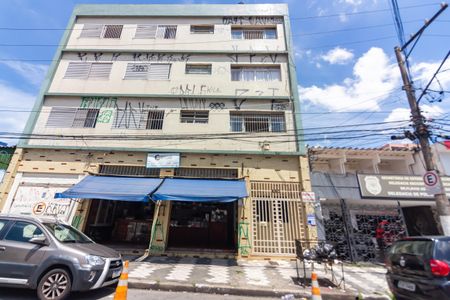 Apartamento à venda com 101m², 3 quartos e 1 vaga Apartamento à venda com 101m², 3 quartos e 1 vagaFachada