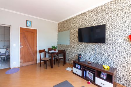Apartamento à venda com 101m², 3 quartos e 1 vaga Apartamento à venda com 101m², 3 quartos e 1 vagaSala